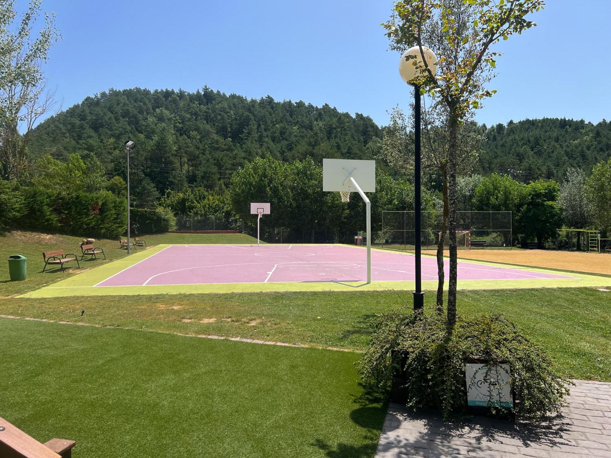 Camping Riera Merles Borredá Kültér fotó