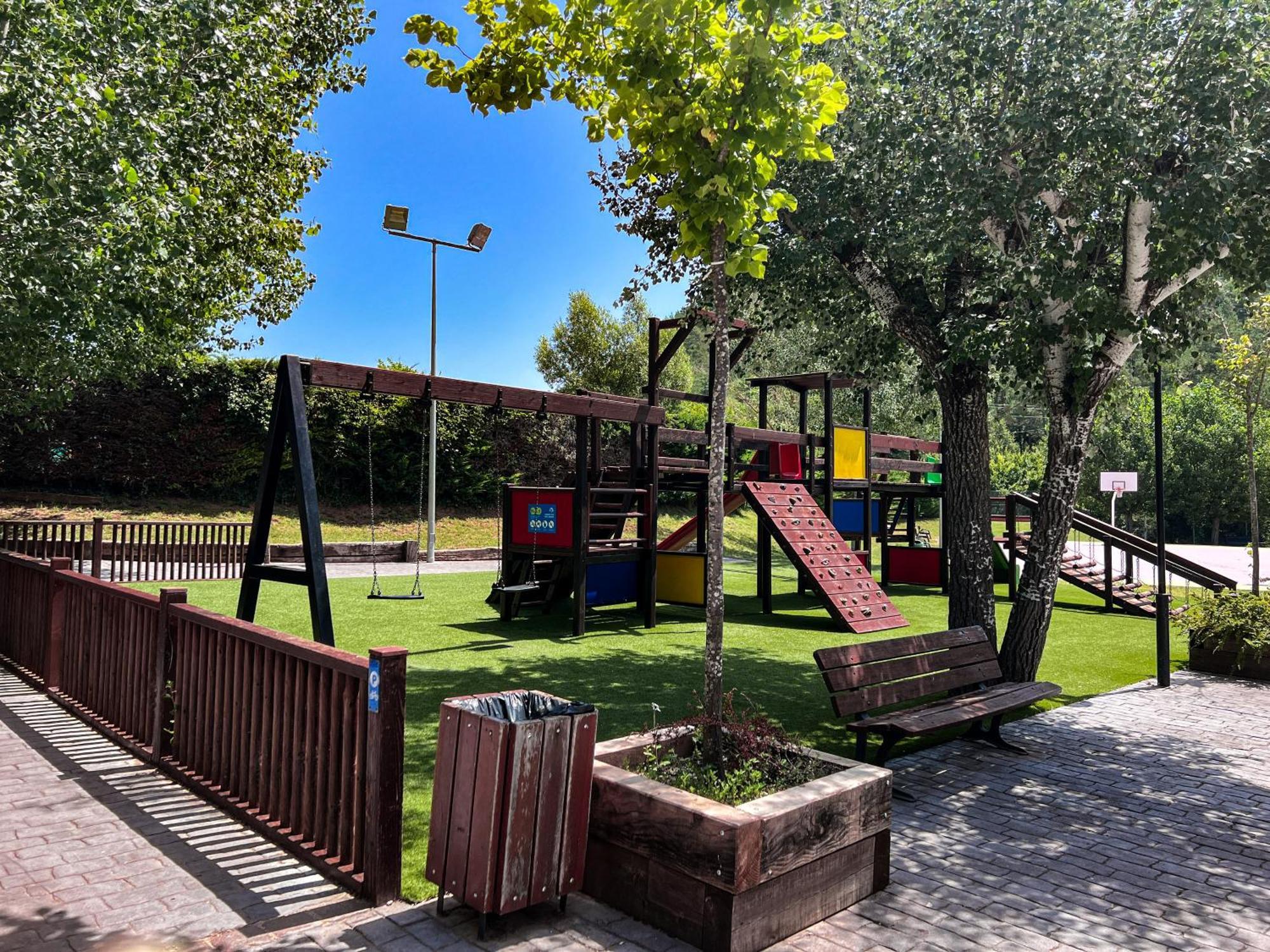 Camping Riera Merles Borredá Kültér fotó